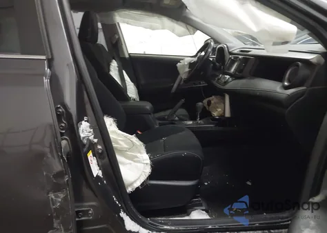 2017 Toyota Rav4 Xle из США, поврежденный, VIN JTMRFREV7HJ110709